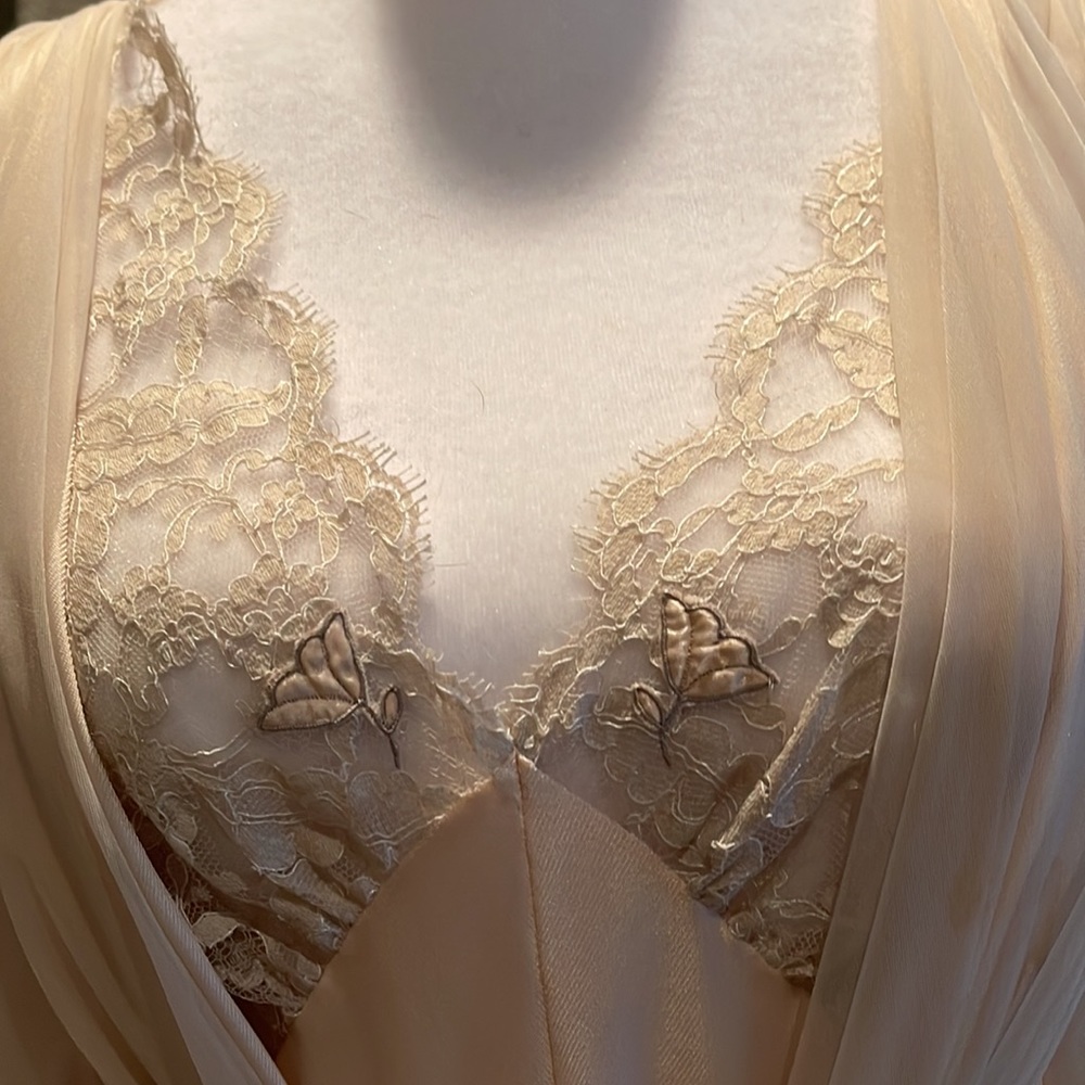 Beyond Fabulous Lucie Ann of Beverly Hills feather Peignoirs Set - Picture 6 of 17